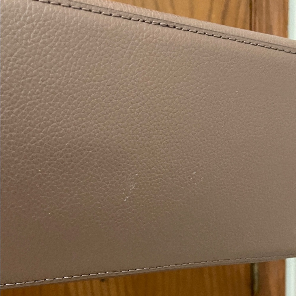 Kate Spade ♠️ UEC Taupe Brown Leather Shoulder crossbody or handbag - Picture 8 of 15